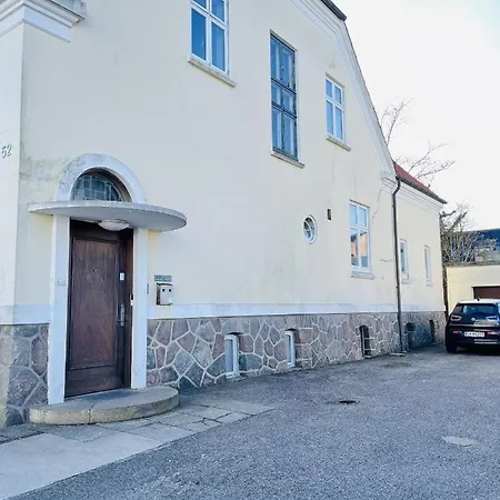 Apartmán Aday - Spacious And Beautiful In The Center Of