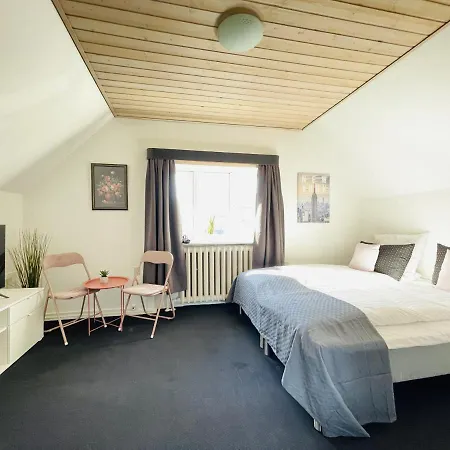 Aday - Spacious And Beautiful In The Center Of Frederikshavn