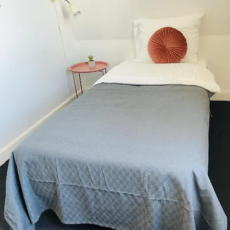 Aday - Spacious And Beautiful In The Center Of Apartmán