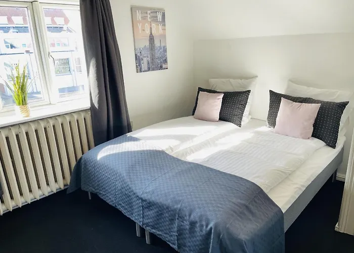 Aday - Spacious And Beautiful In The Center Of *