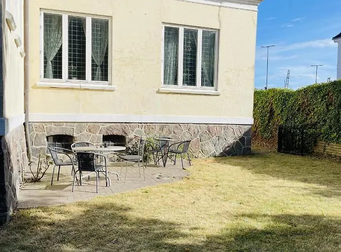 Aday - Spacious And Beautiful In The Center Of フレデリクスハウン